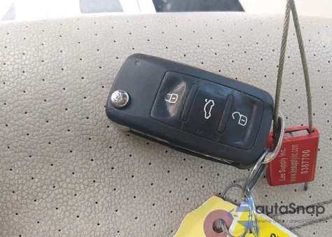 2018 Volkswagen Passat 2.0T Se from USA, damaged, VIN 1VWBA7A39JC015472